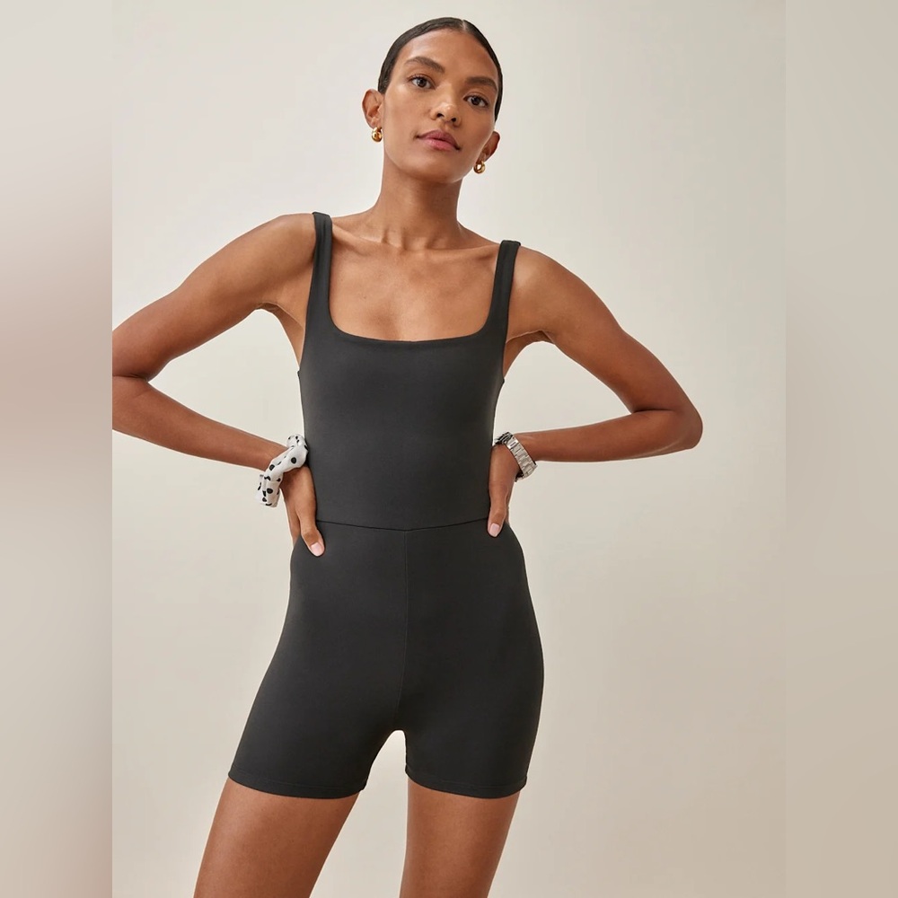 Reformation Dev EcoStretch Short Jumpsuit, Size Small // Great Condition!